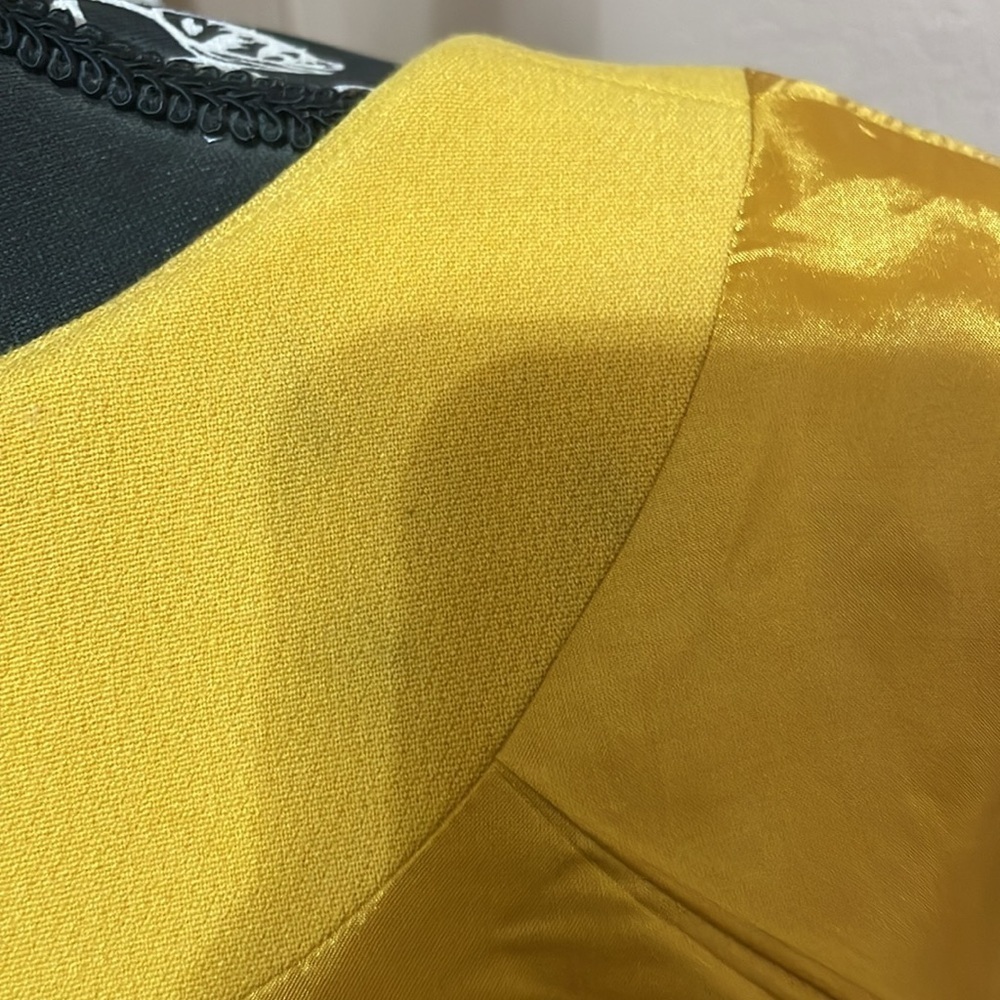 Margaret M Yellow Cape Jacket Modern Structured Design - Picture 12 of 12